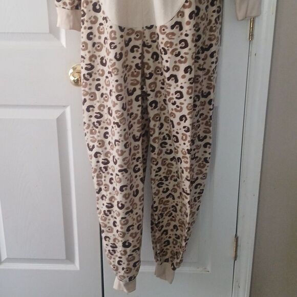 Joe Boxer Leopard print hooded onesie pajama coverall Sz  XL EUC - Picture 2 of 9